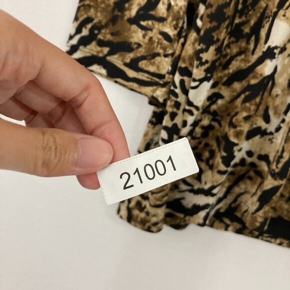 JM Collection size XL Leopard Print Houndstooth Stretch Layered 3/4 Sleeve Top - Picture 9 of 9